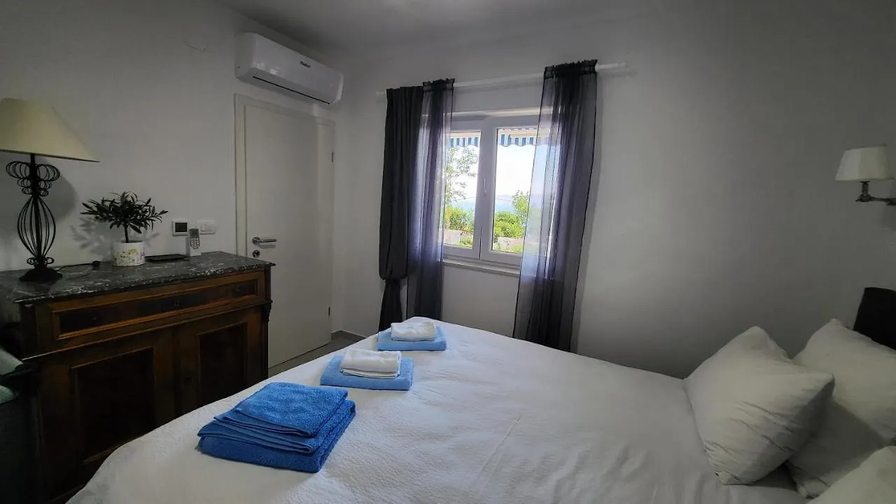 Apartments Amadea Novi Vinodolski