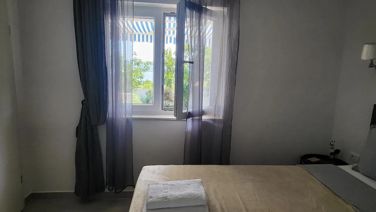 Apartments Amadea Novi Vinodolski 0*,  Croatia